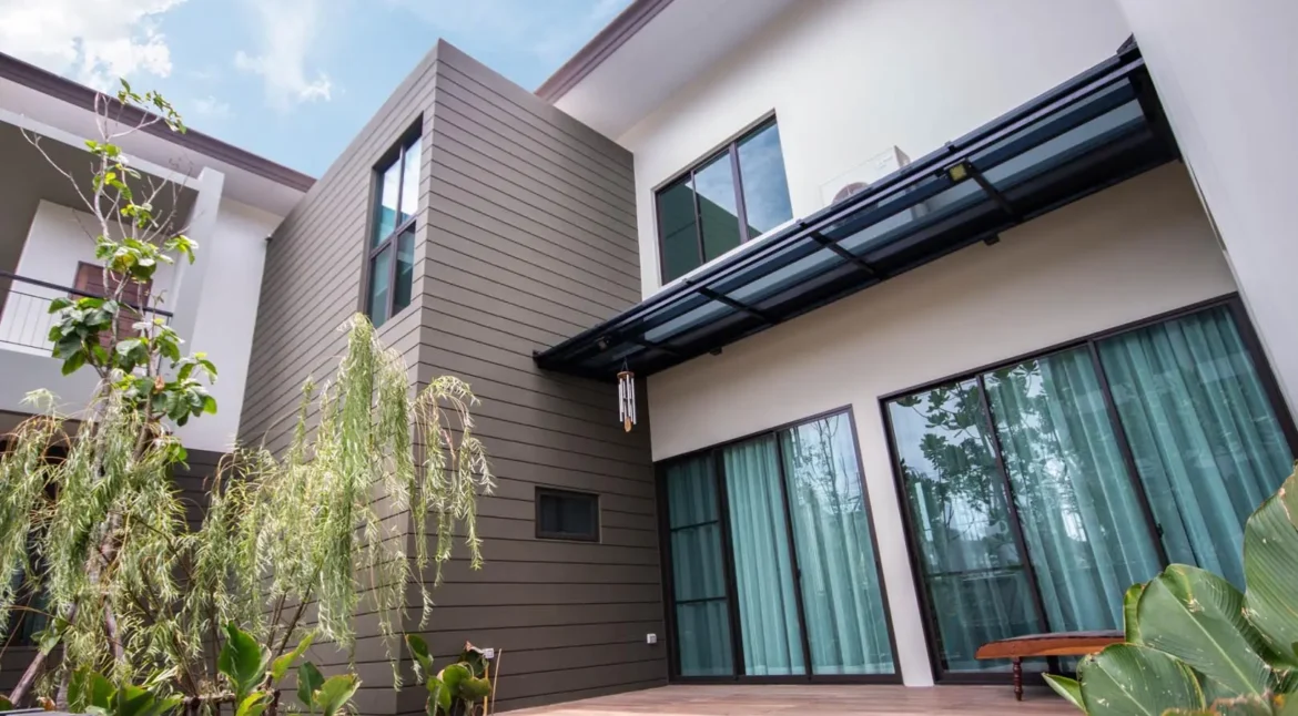Modern Acrylic Roof for house