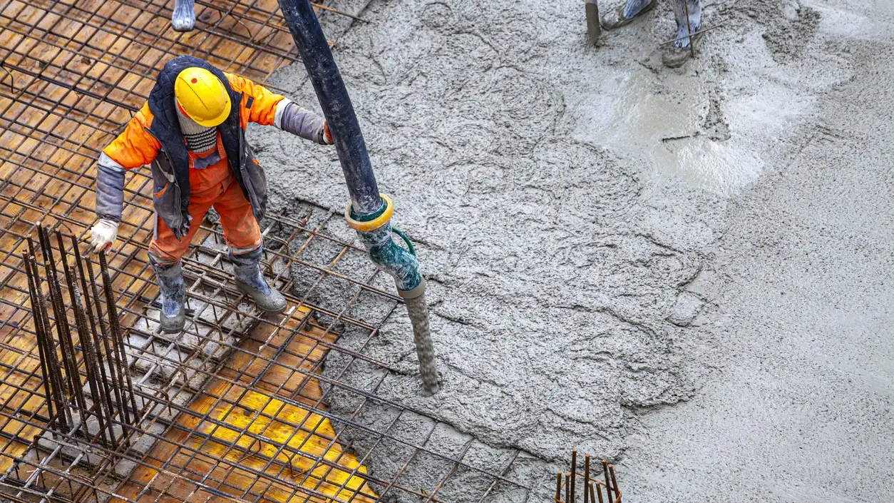 Sustainable concrete pour using green cement on construction site